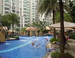 The Lakeshore (D22), Condominium #214943471